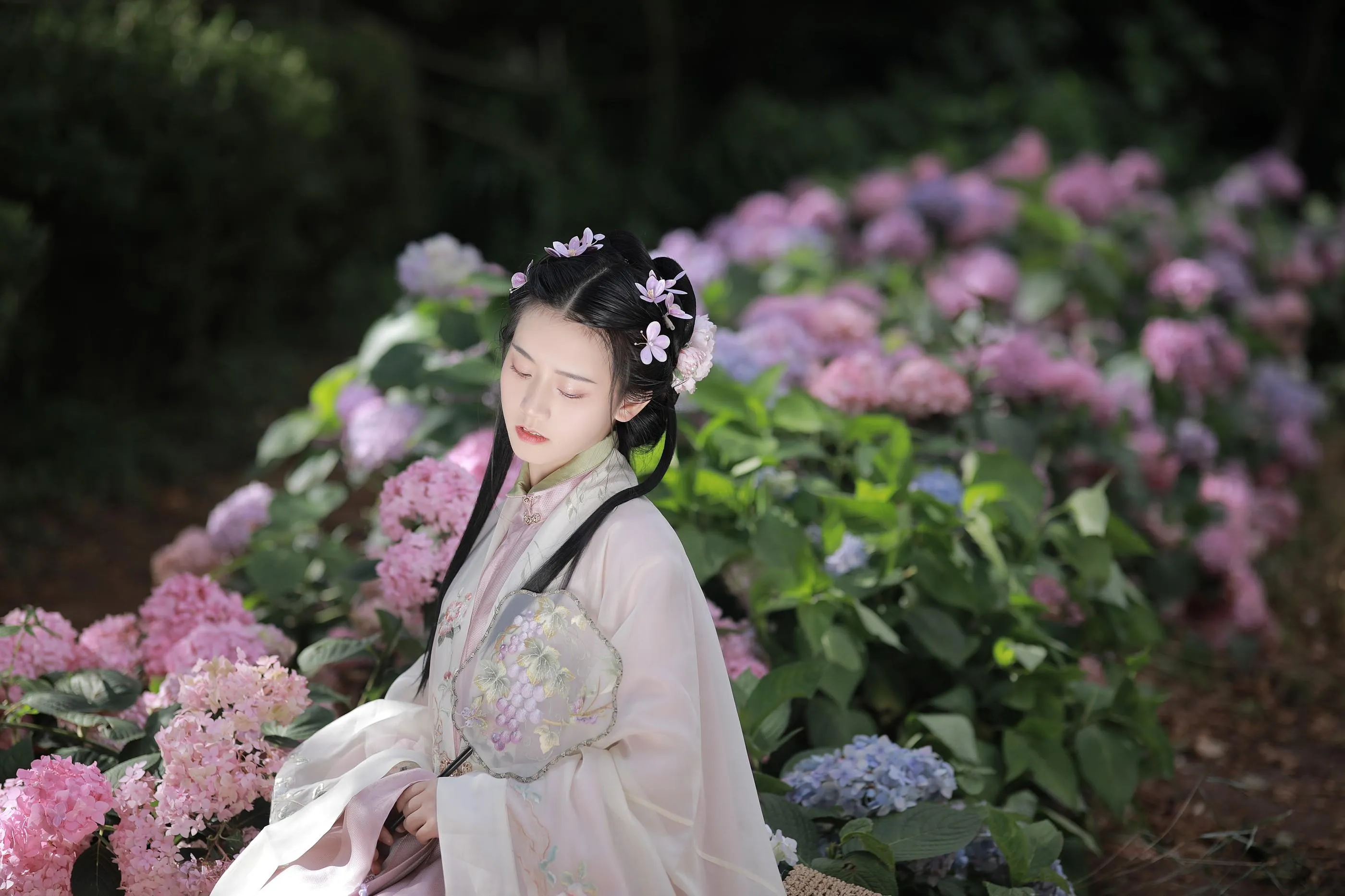 [YITUYU艺图语]2022.07.20 一念花开，香如故 Dear-郑同学 [38P]插图8